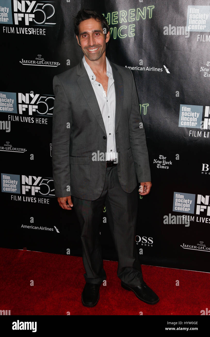 NEW YORK-OCT 4 : l'acteur Michael Cotter assiste à la 'Vice inhérent" pièce maîtresse Gala & Première Mondiale au cours du 52e Festival du Film de New York Banque D'Images