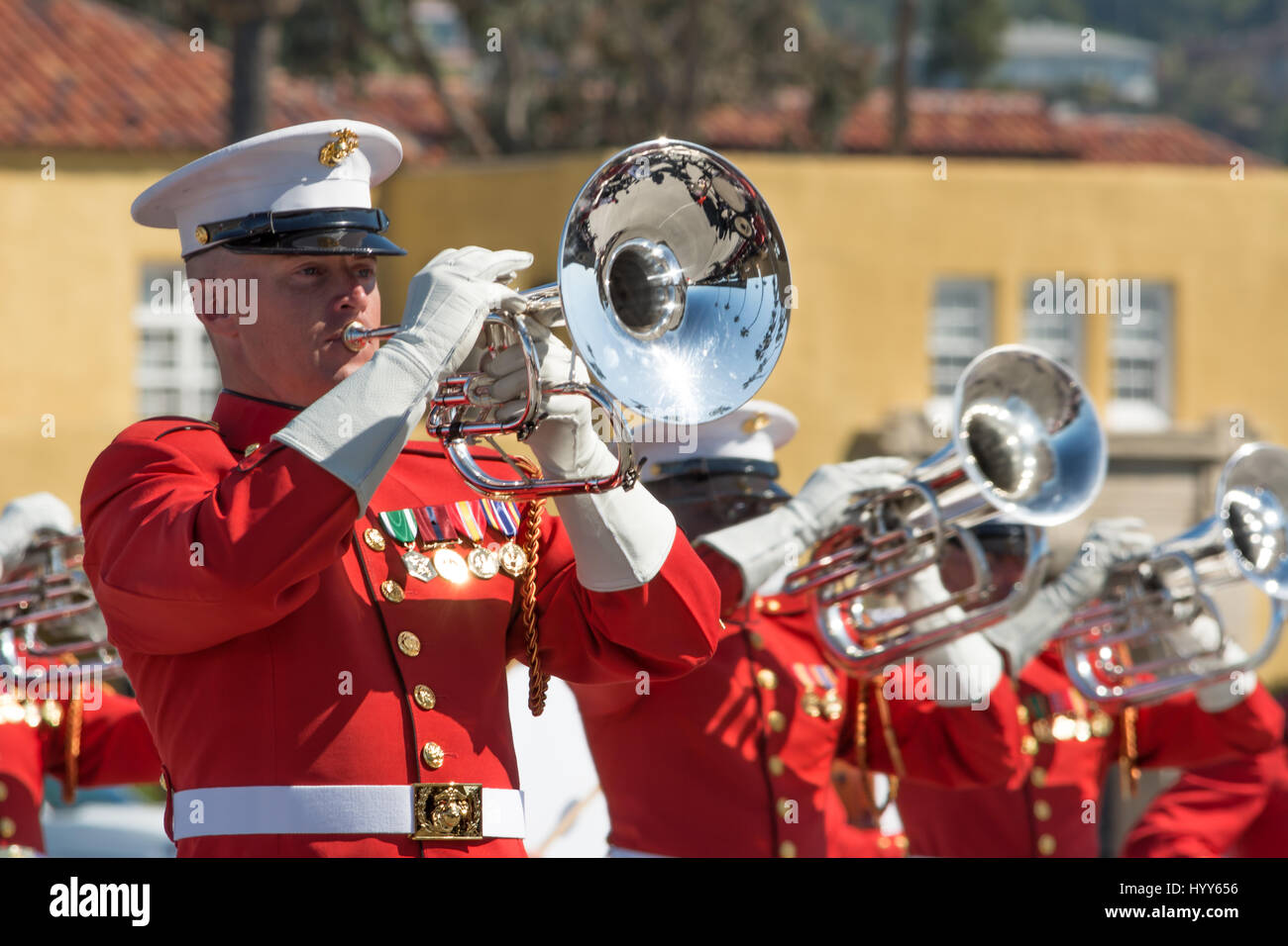 Détachement de couleur bataille, Marine Barracks Washington, D.C., l'exécution au Marine Corps Recruter Depot à San Diego, CA Banque D'Images