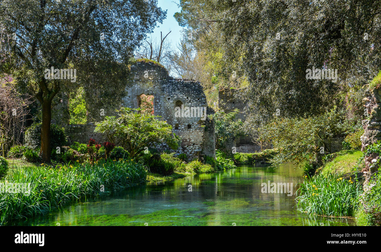Les jardins de Ninfa, province de Latina, Latium Banque D'Images