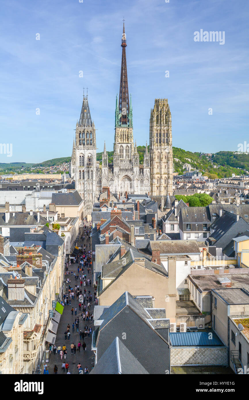 Vue panoramique de Rouen du Gros-Horloge (Tour de l'horloge) haut, Normandie, mai-06-2016 Banque D'Images