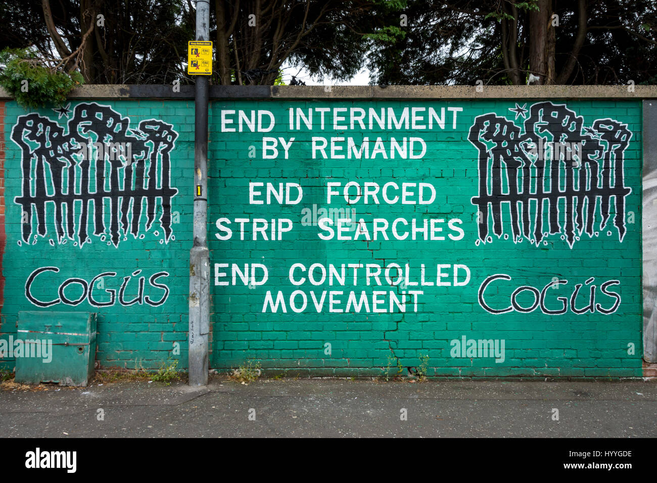 Photo murale sur Beechmount Avenue, off la Falls Road, Belfast, County Antrim, Northern Ireland, UK Banque D'Images