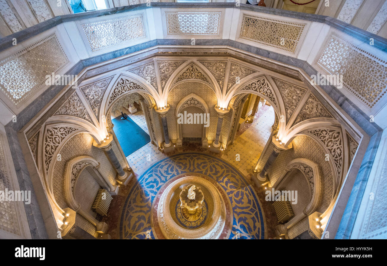 En vue de l'intérieur dans le Palais de Sintra, près de Lisbonne, Portugal, June-28-2016 Banque D'Images