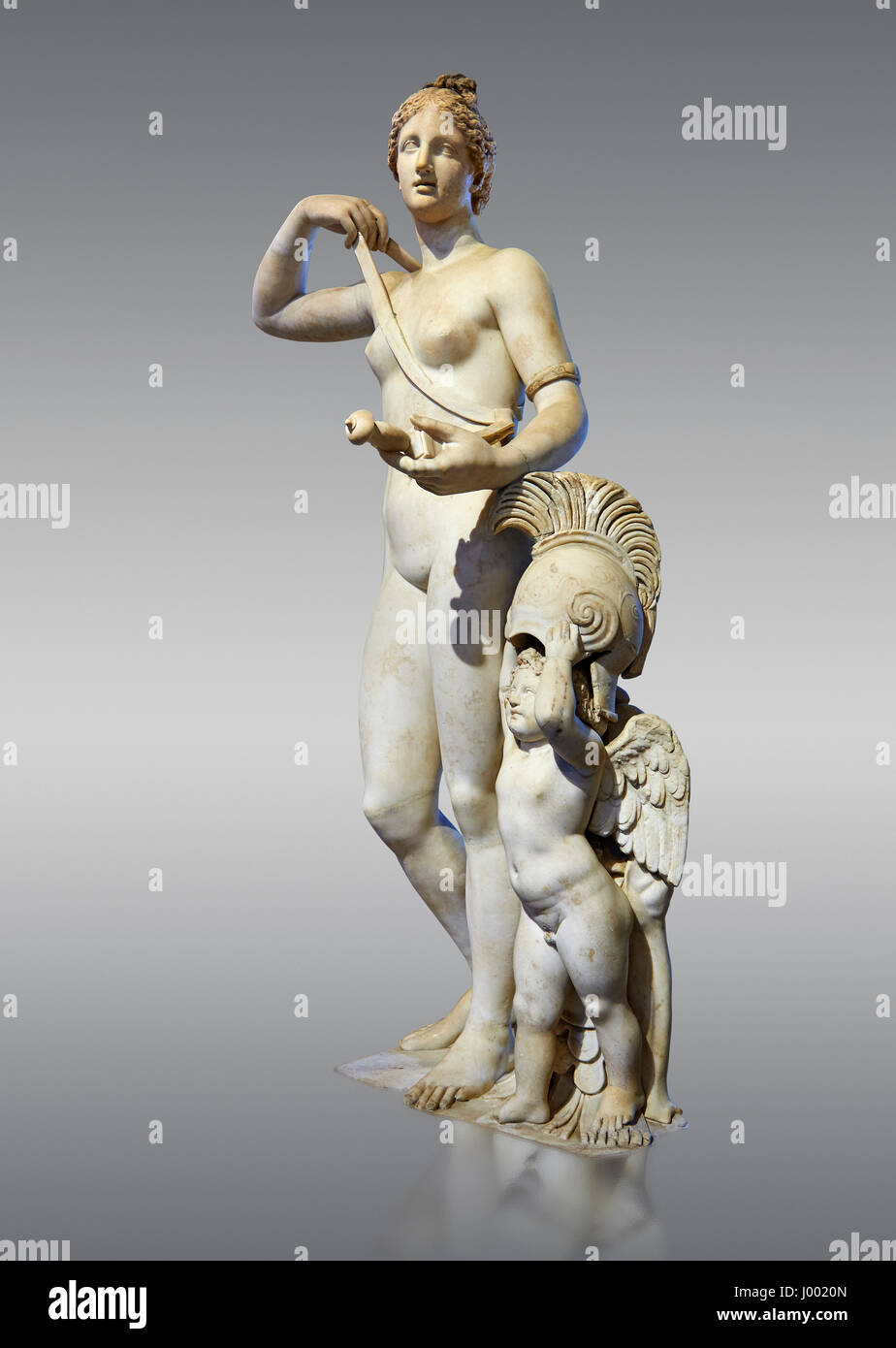 2ème cent AD statue romaine de Vénus (Aphrodite) dans les bras, collection Borghèse, Inv n°373 (d'habitude pas de M. Ma 370), du musée du Louvre, Paris. Banque D'Images
