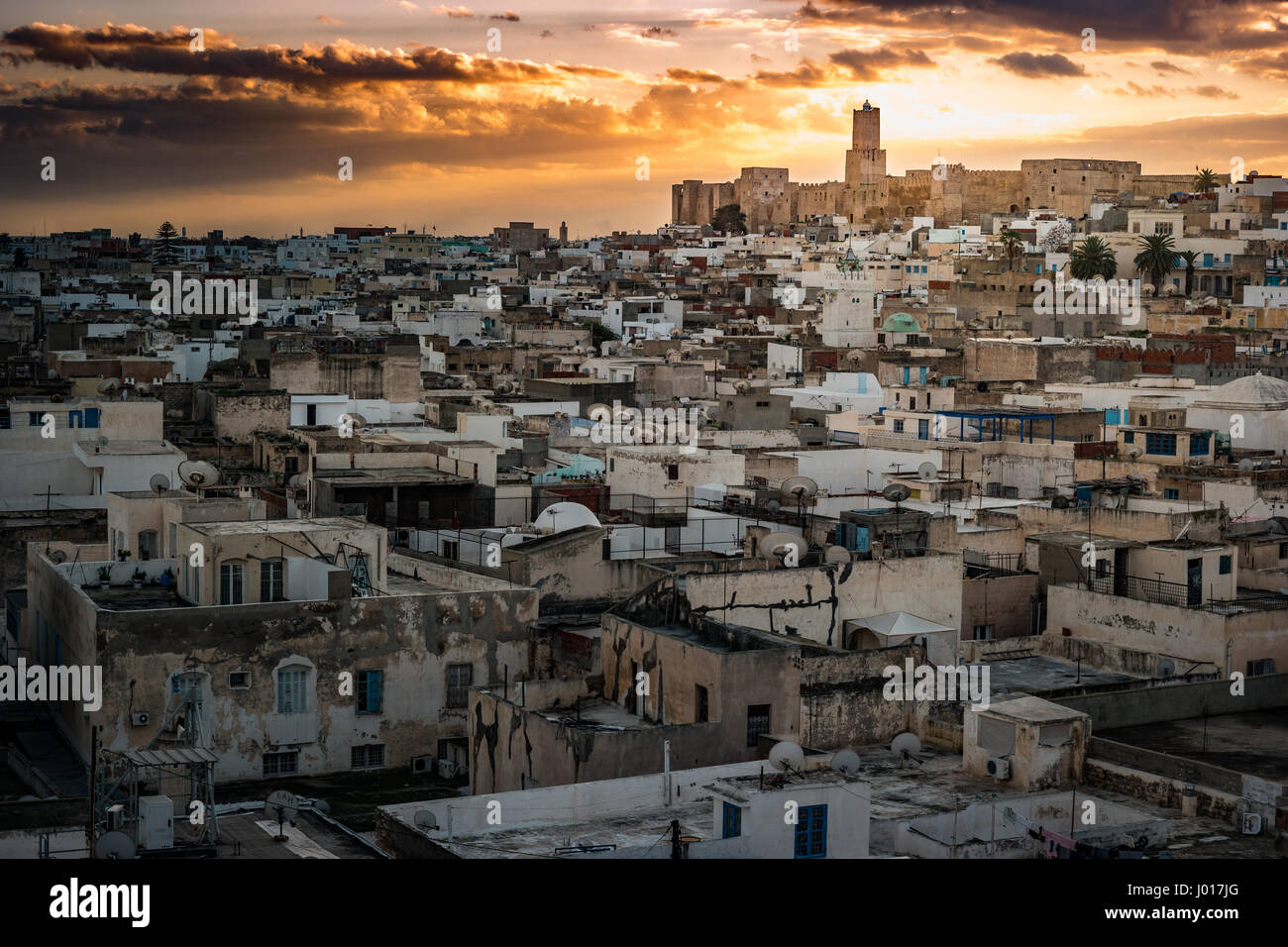 Vue sur la médina et la kasbah château à Sousse Banque D'Images