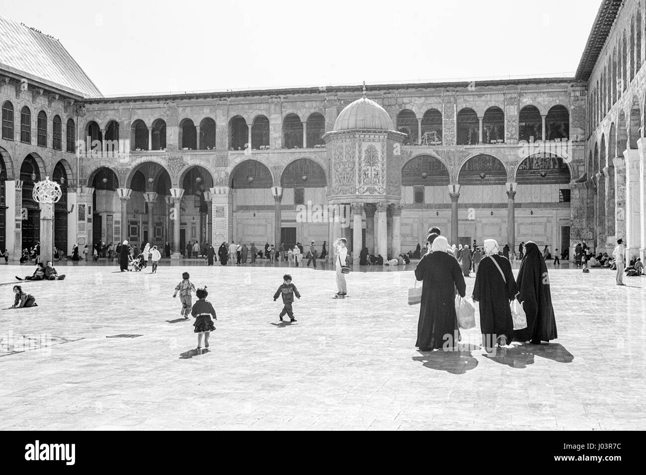 La Mosquée des Omeyyades à Damas, en Syrie. Le 24 avril 2013, le minaret de la mosquée a été réduite à l'état de décombres au cours d'un échange de tirs d'armes lourdes entre les forces gouvernementales et les rebelles au cours de la guerre civile en Syrie. Banque D'Images