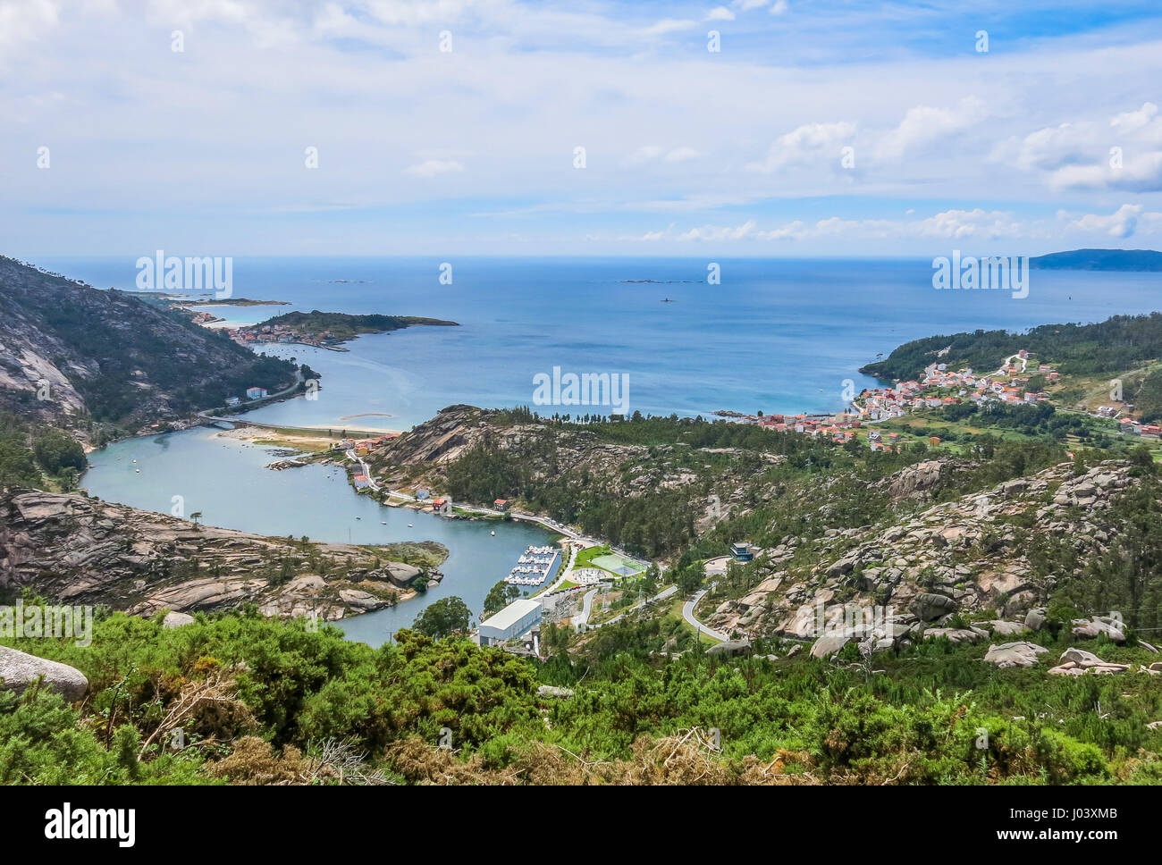 Vue panoramique à partir de barrage d'Ezaro, Galice, Espagne Banque D'Images