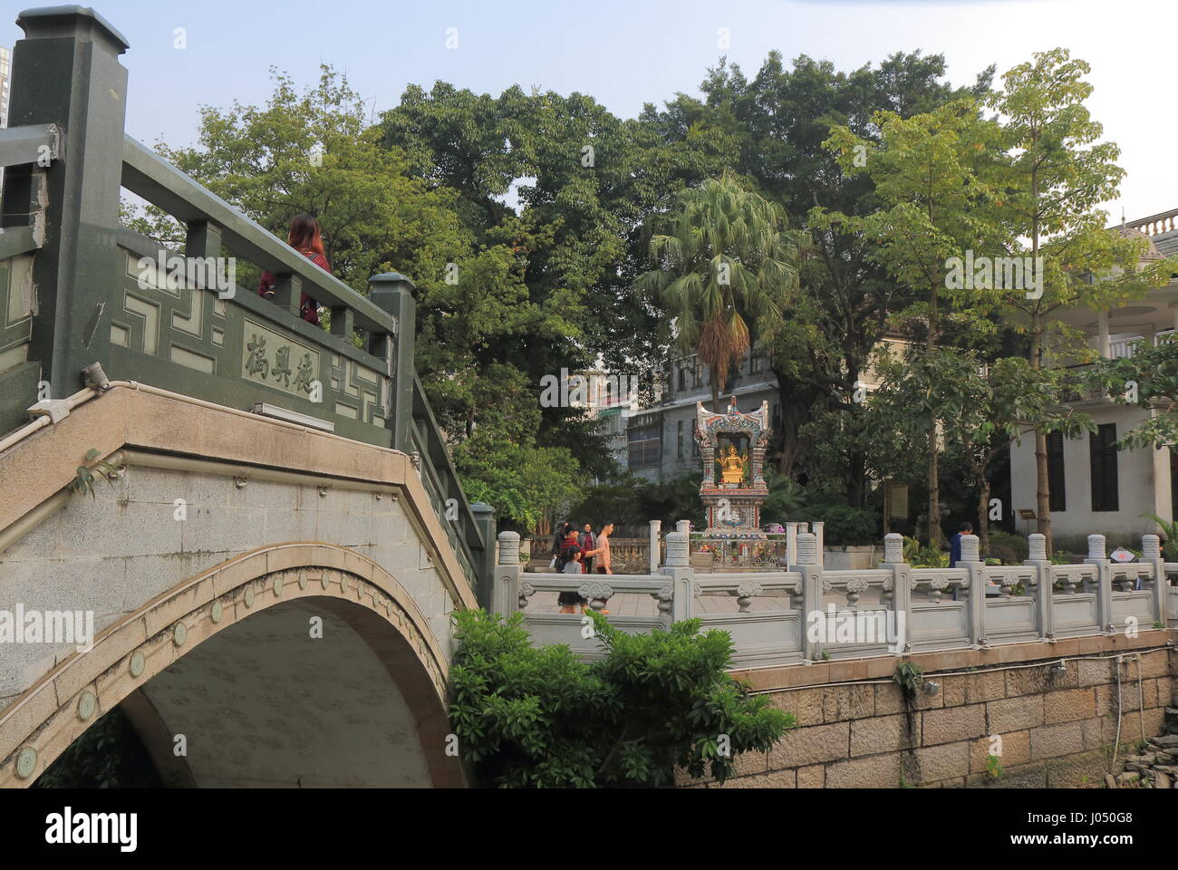 Personnes visitent la ville antique de Xiguan à Guangzhou en Chine. Xiguan) est célèbre pour son architecture traditionnelle et de la culture. Banque D'Images