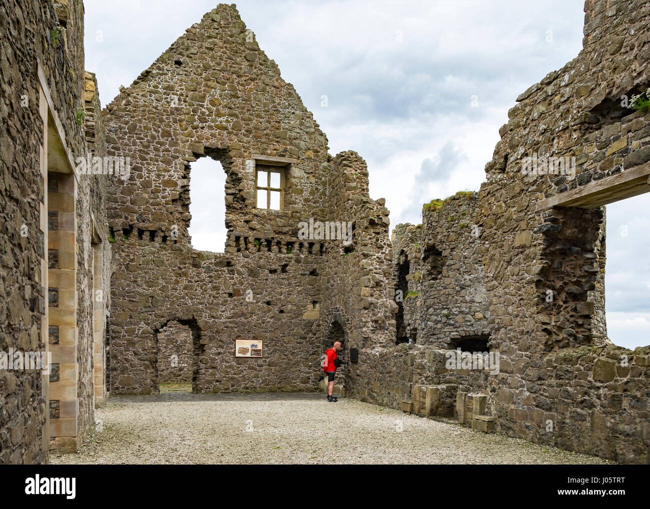 Les ruines de château de Dunluce, Bushmills, Irlande du Nord, Royaume-Uni Banque D'Images