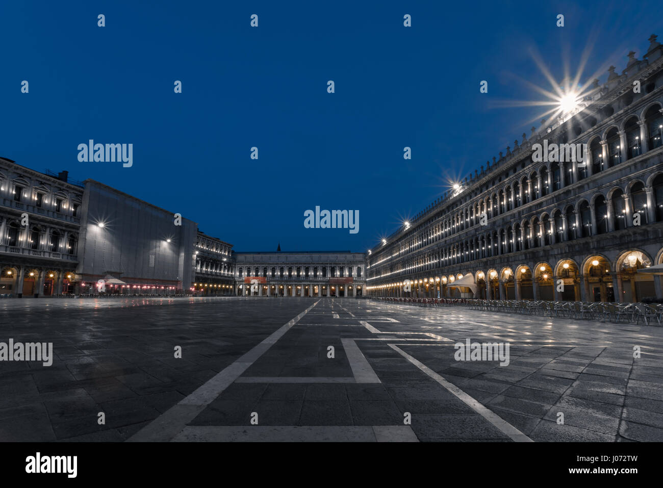 La place San Marco en début de matinée à Venise, Italie Banque D'Images