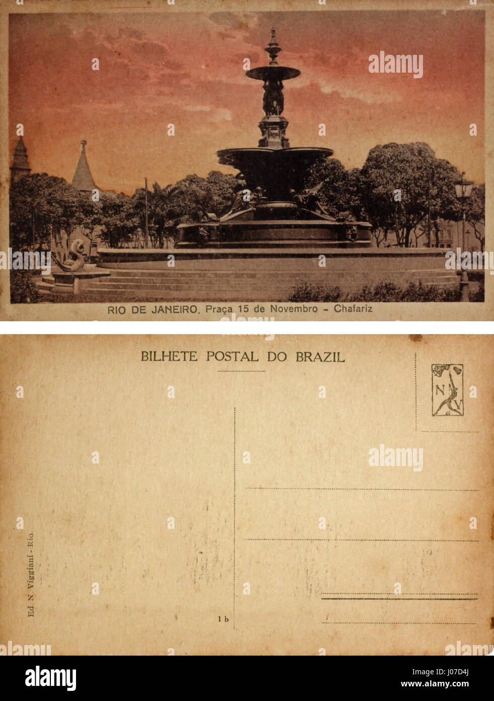 Chafariz na monumentale Praça XV de Novembro Banque D'Images