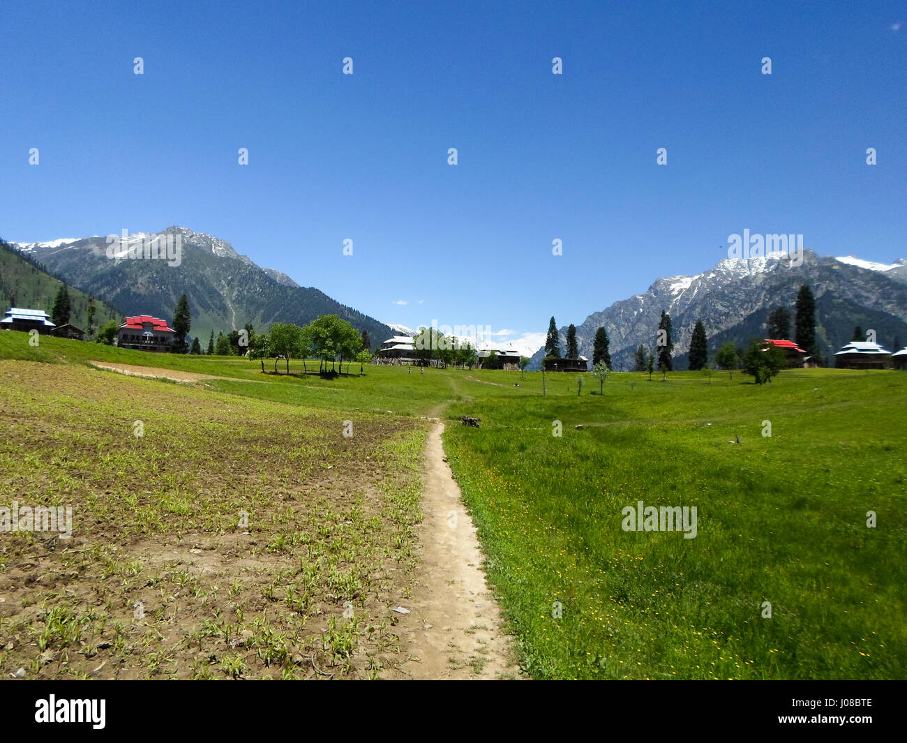 Vue fascinante sur la vallée de Neelum au Cachemire Banque D'Images