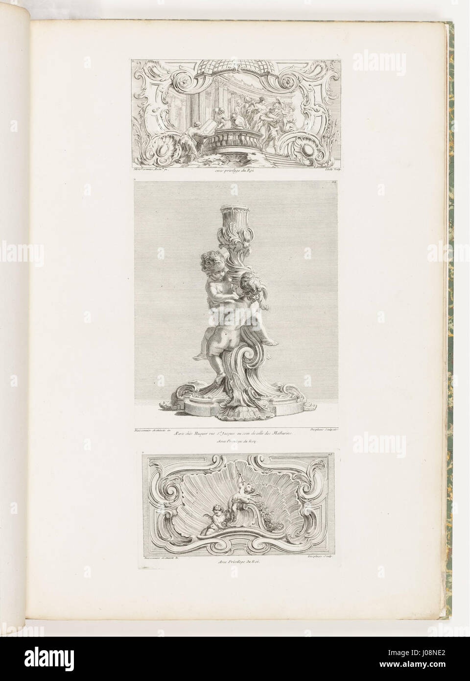 « Panneau d'ornement représentant l'enlèvement d'Hélène » de juste-Aurèle Meissonnier de la série « oeuvre » illustre un moment dramatique de la mythologie grecque. Le panneau au design complexe présente des figures détaillées et une action dramatique, mettant en valeur les compétences de Meissonnier en métallurgie et en design. Banque D'Images