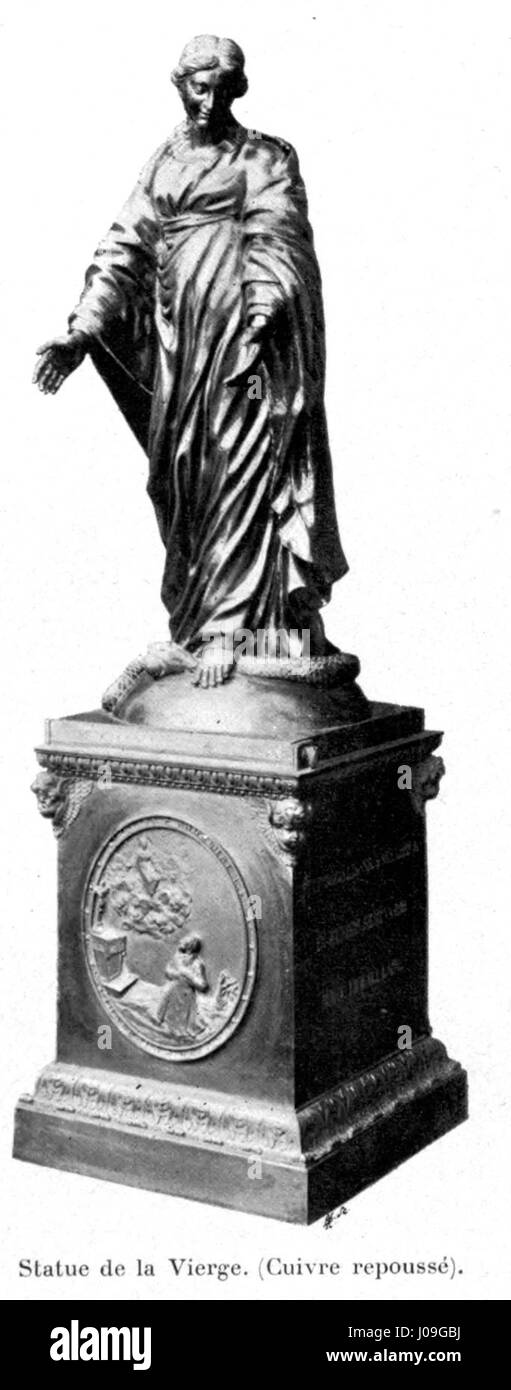 Cette illustration tirée de 'histoire des Églises et chapelles de Lyon' (1908) de Martin représente les caractéristiques architecturales des églises et chapelles de Lyon. La gravure détaillée offre un aperçu de la signification historique et des éléments de conception des bâtiments sacrés de Lyon au début du XXe siècle. Banque D'Images