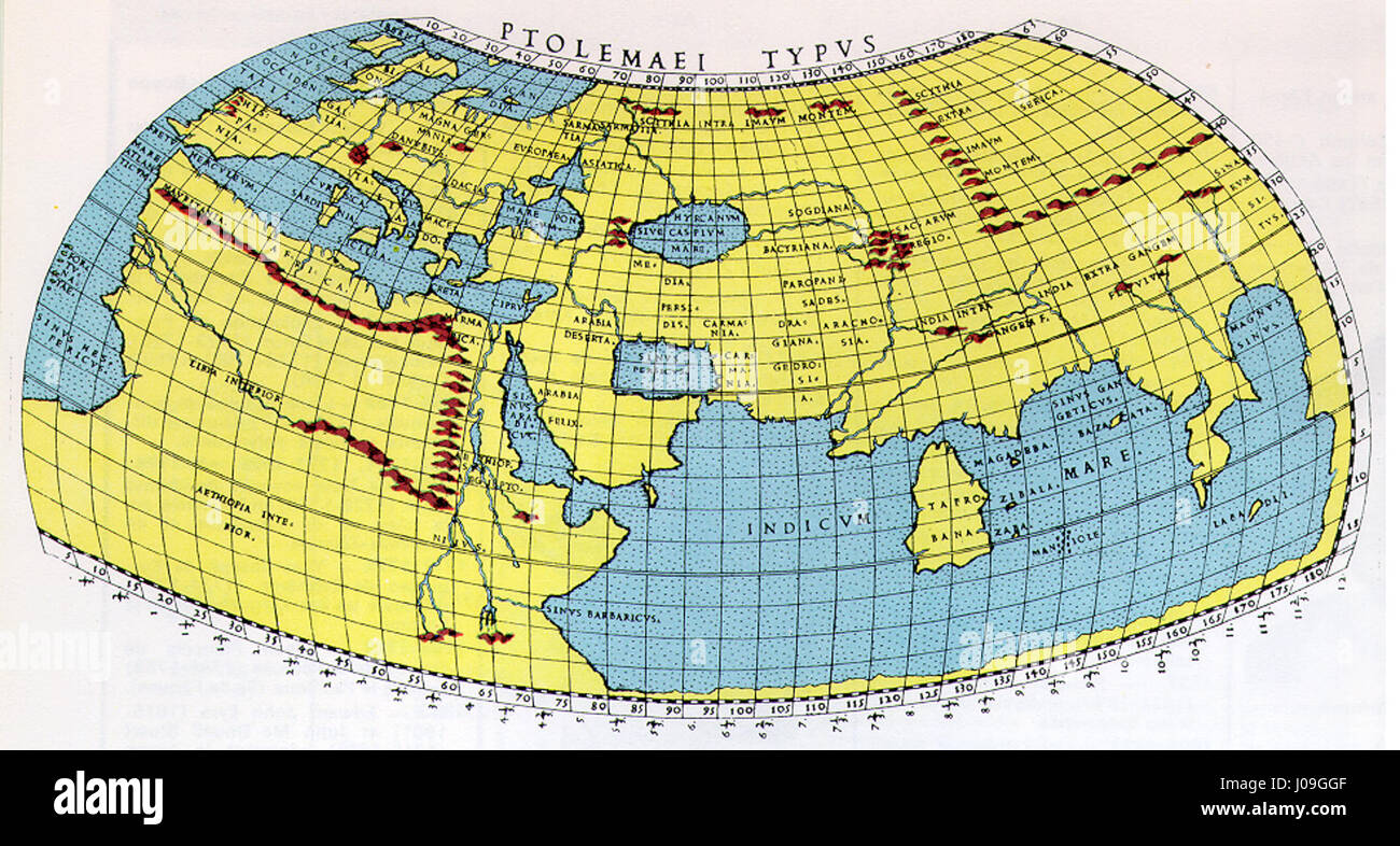 Mappemonde de Ptolémée est une carte du monde basée sur les travaux du géographe grec Claudius Ptolémée. Cette carte reflète la connaissance du monde pendant l'Empire romain, en utilisant les données géographiques disponibles au IIe siècle de notre ère. Banque D'Images