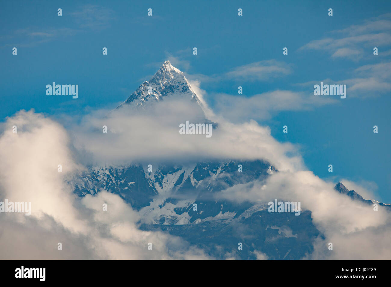 Machhapucchure (6991m) une partie de l'Annapurna. Banque D'Images