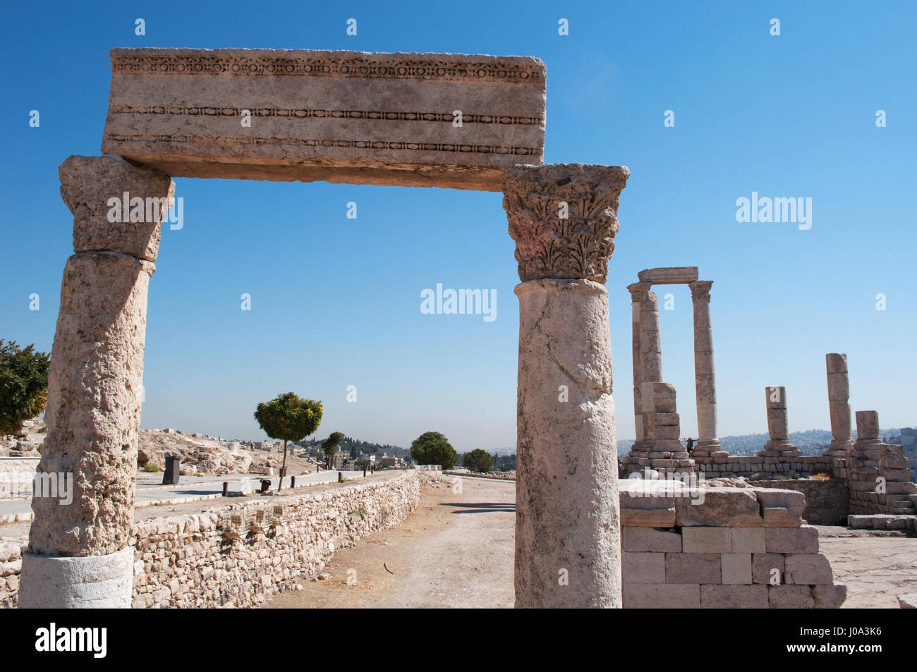 Les ruines du temple d'Hercule, la plus importante structure romaine dans la citadelle d'Amman, site archéologique, l'un des noyaux d'origine de la ville Banque D'Images