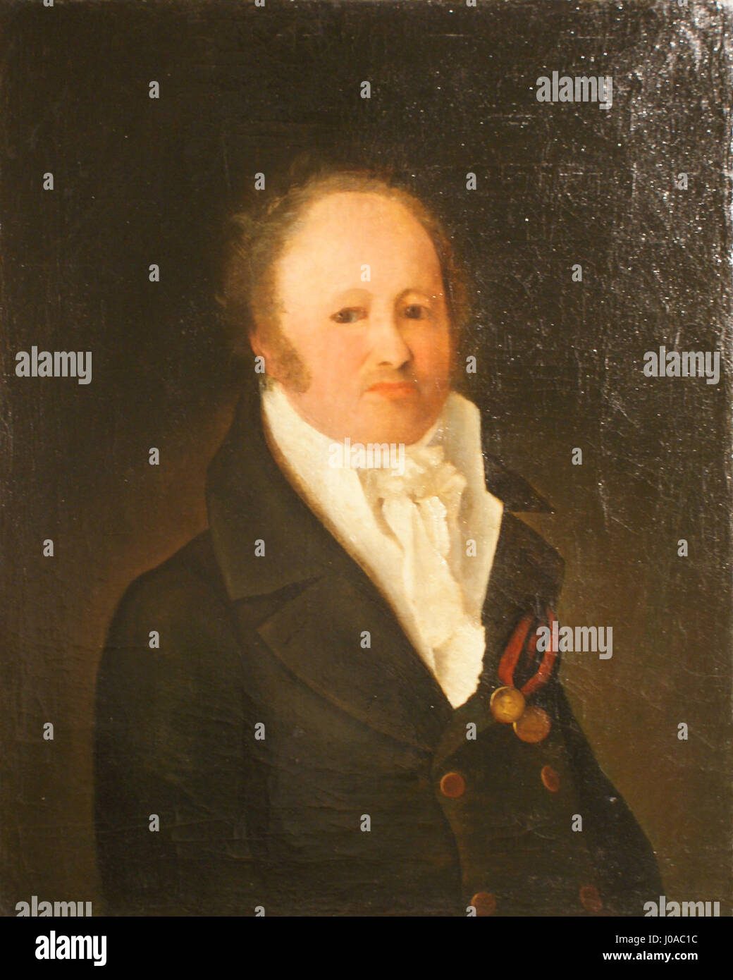 Le titre semble être en cyrillique, suggérant un lien possible avec une œuvre d'art ou un document historique concernant les dauphins ou la vie marine. Le contexte exige des recherches et une traduction plus poussées pour comprendre avec précision son importance. Banque D'Images