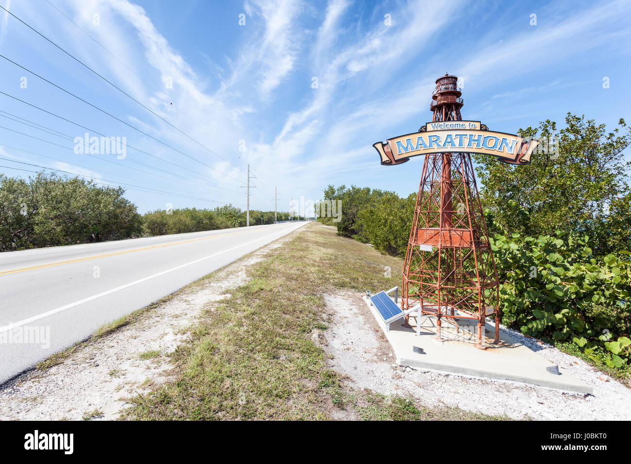 Clé Marathon, FL, USA - Le 16 mars 2017 : Bienvenue à Marathon signe clé sur un phare à la route. Florida, United States Banque D'Images