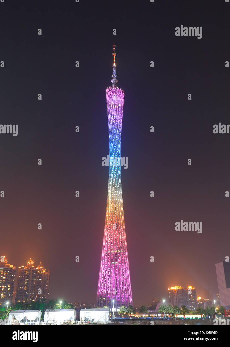 Canton Tower nuit paysage urbain à Guangzhou en Chine. Banque D'Images