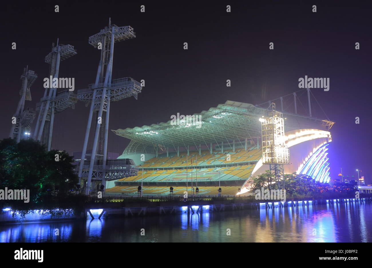 Guangzhou Stadium nuit paysage urbain à Guangzhou en Chine. Banque D'Images