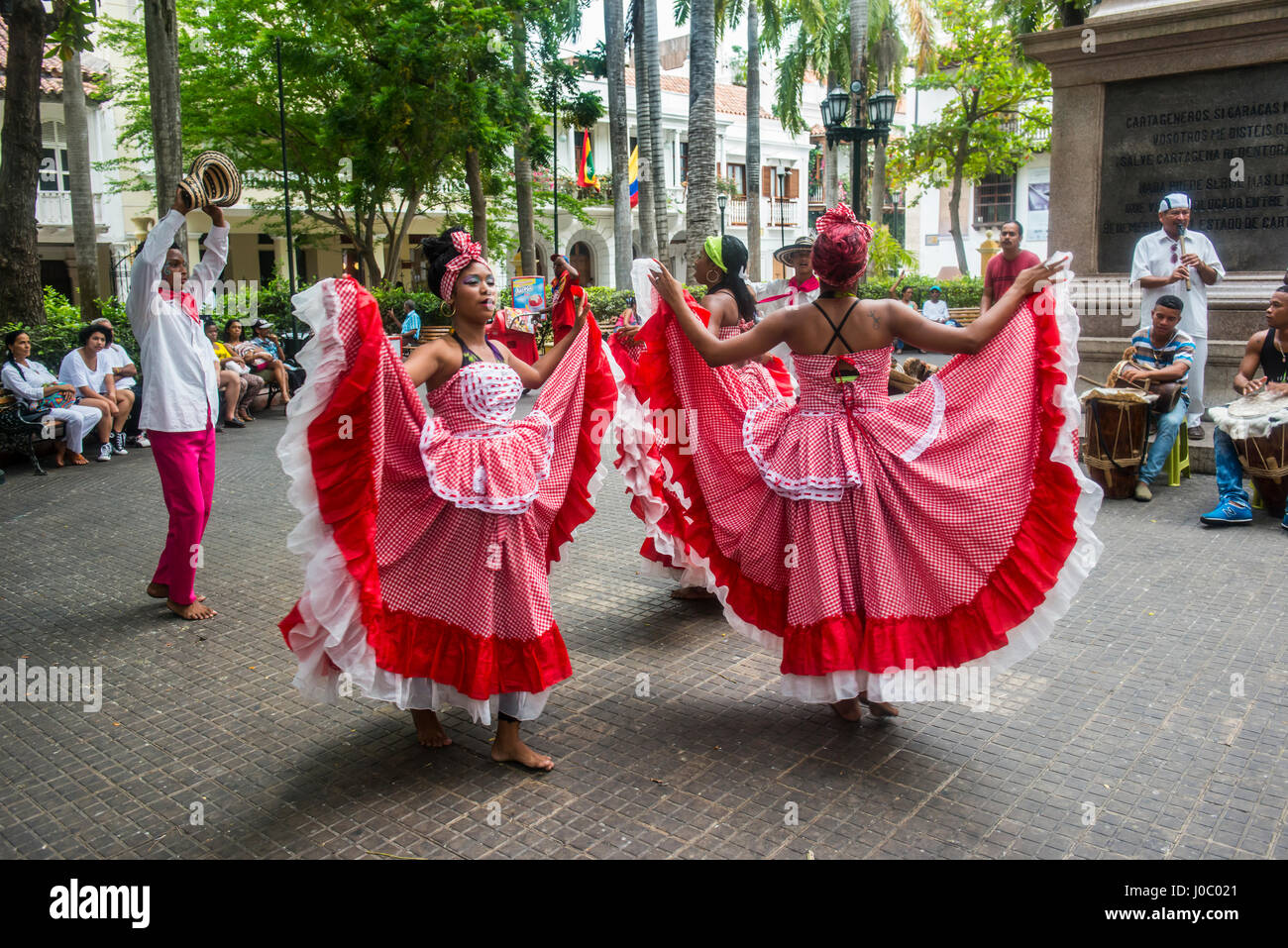 La danse traditionnelle dans la région de Carthagène, Colombie Banque D'Images