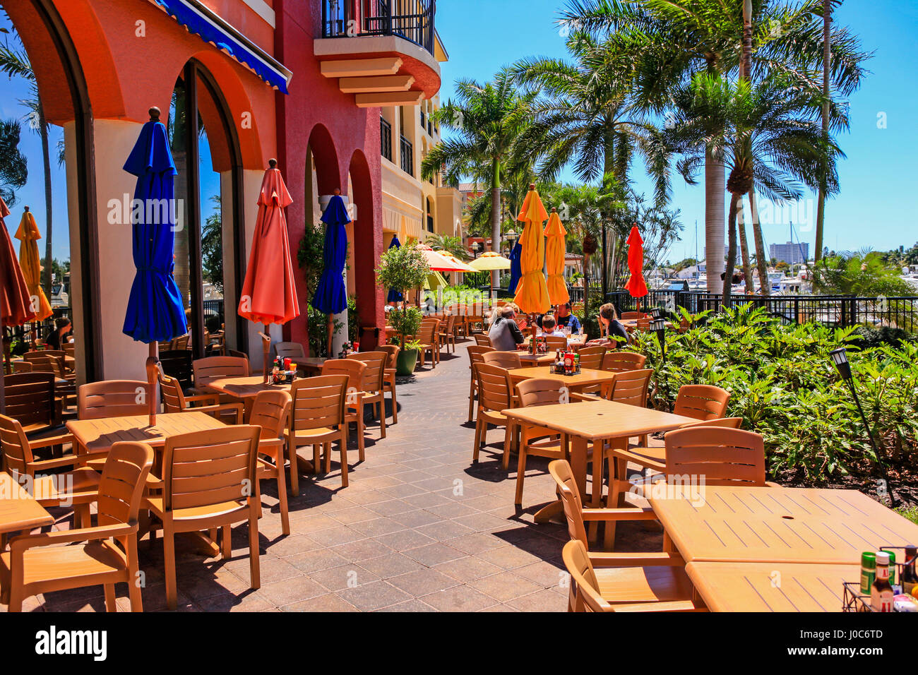 Mango's Bistro Restaurant à quai sur Marco Island, FL Banque D'Images