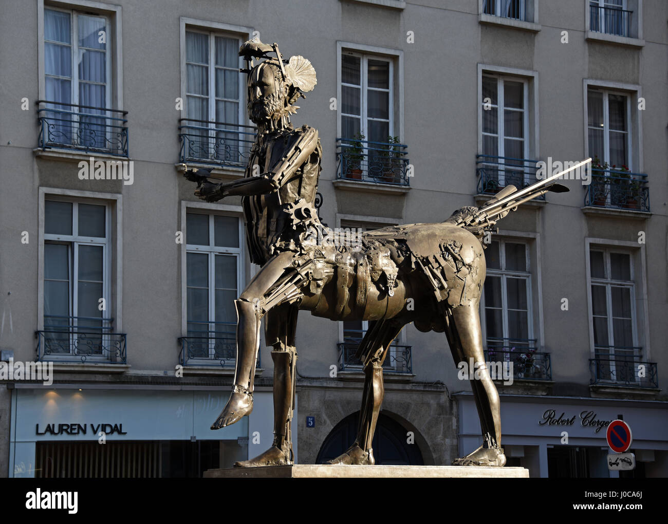 Cesar's Centaure, hommage à Pablo Picasso, 1983, Carrefour de la Croix Rouge, rue de Sèvres, Paris, France, Europe Banque D'Images
