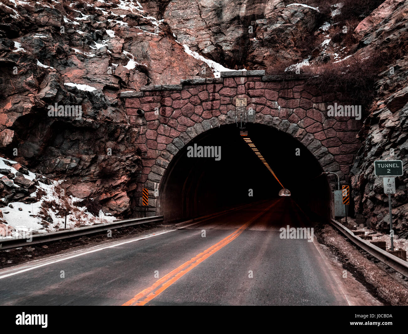 Tunnel de montagne Banque D'Images