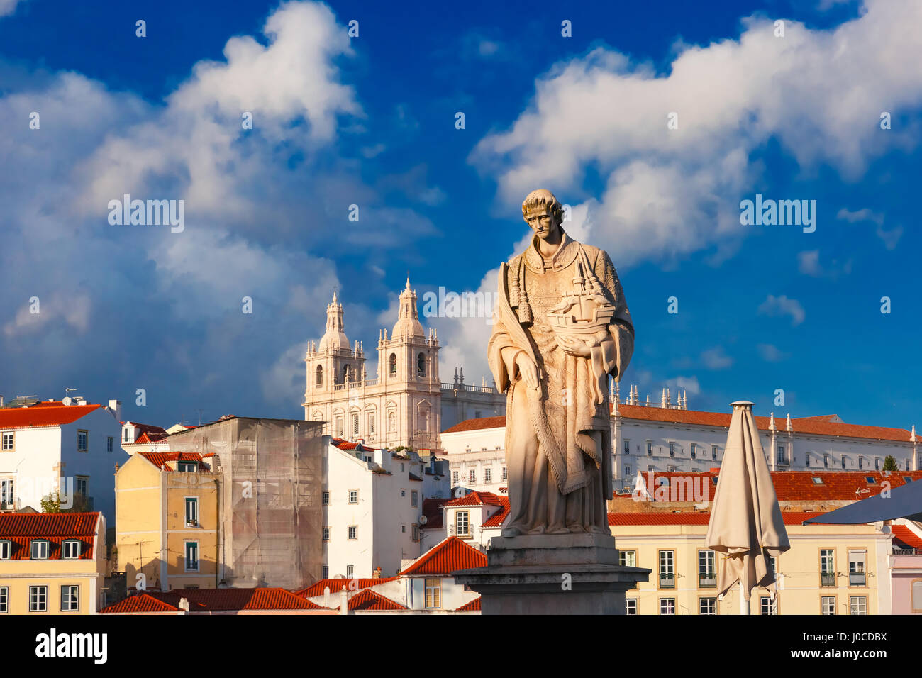 Statue de Saint Vincent, le saint patron de Lisbonne Banque D'Images