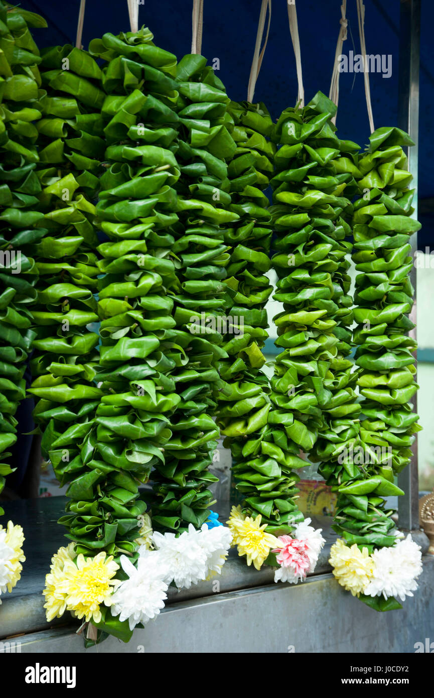 Guirlande de fleurs à vendre hanuman temple, Kuala Lumpur, Malaisie, Asie Banque D'Images