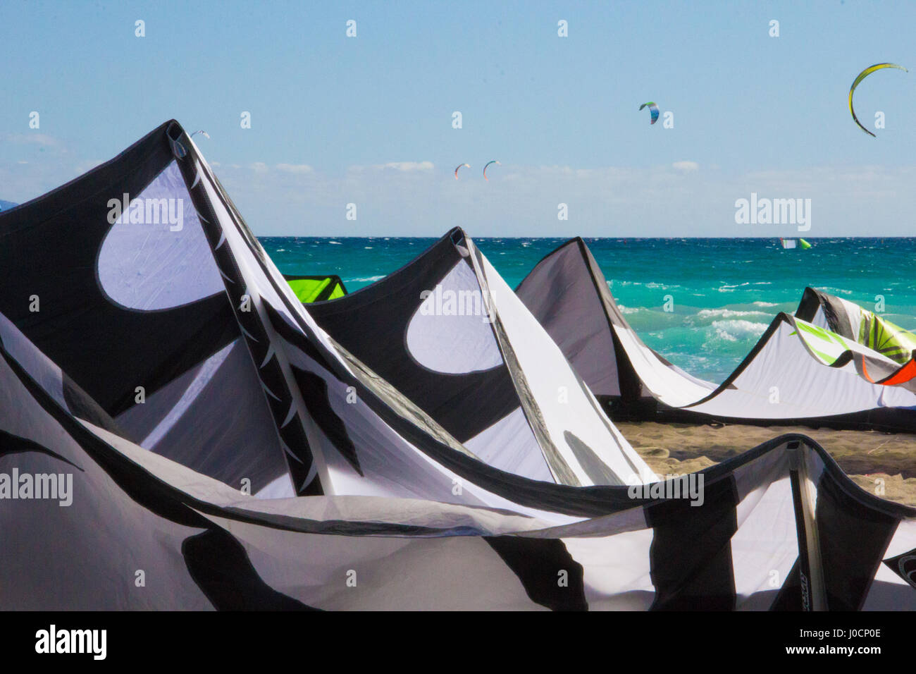 Le kite surf championnats internationaux à Cagliari, Sardaigne, Italie  Photo Stock - Alamy