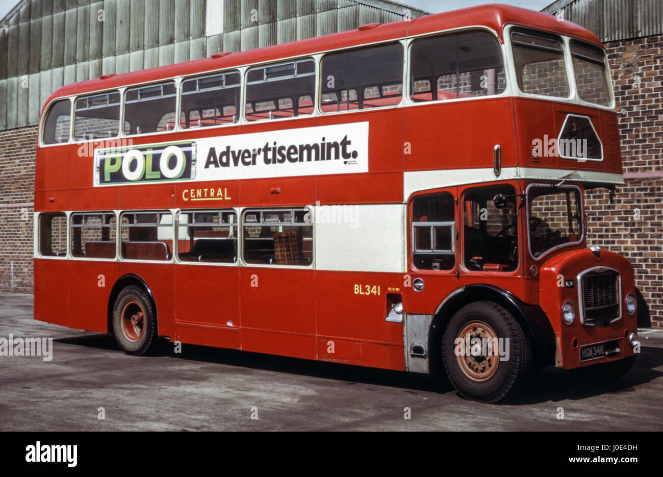 L'Écosse, Royaume-Uni - 1973 : image Vintage de bus. Cms Central Bristol Lodekka FLF6G/ECW BL341 (numéro d'inscription 341MGH E).___ Banque D'Images