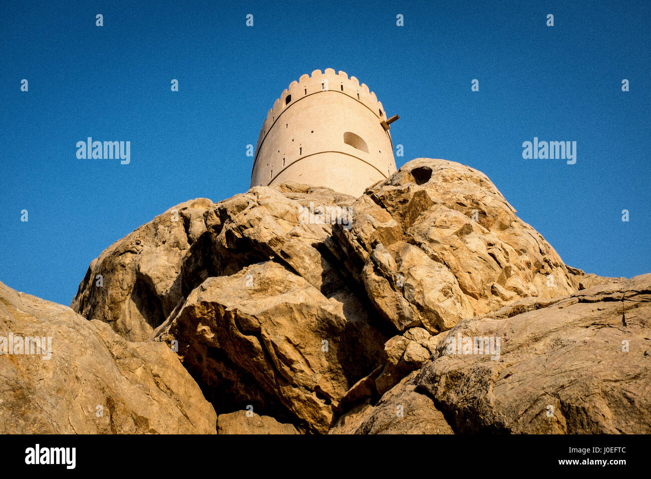 Le Fort de Nakhal est une fortification nommé d'après le Wilayah de Nakhal et est situé dans la région d'Al Batinah d'Oman. Banque D'Images