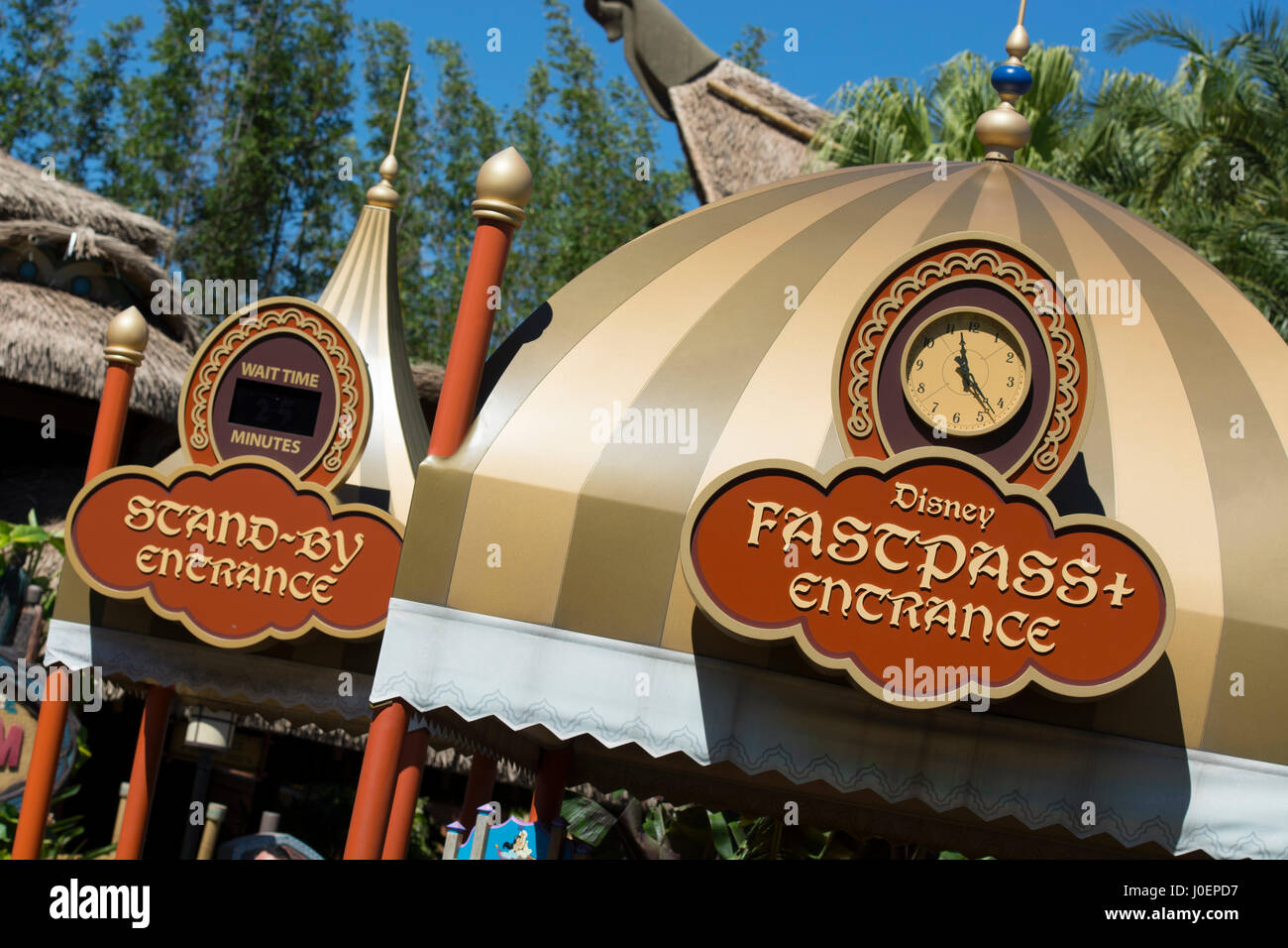 Disney Fast Pass et entrée Stand-by, Disney World, Orlando, Floride Banque D'Images