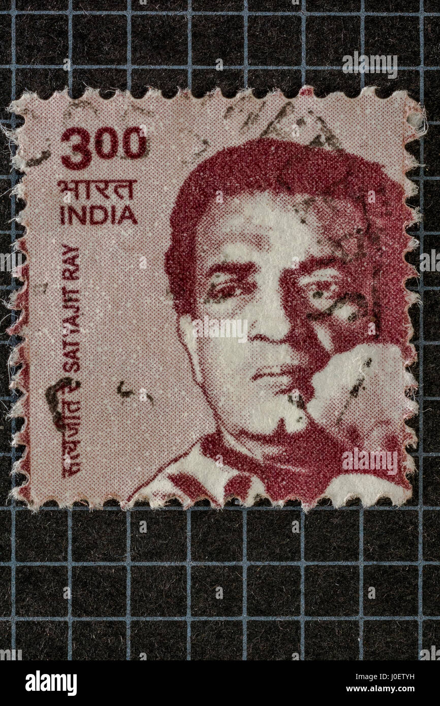Satyajit ray, timbres-poste, Satyajit Ray, cinéaste indien, scénariste, auteur, essayiste, parolier, éditeur de magazine, illustrateur, calligraphe, compositeur de musique, Inde Banque D'Images
