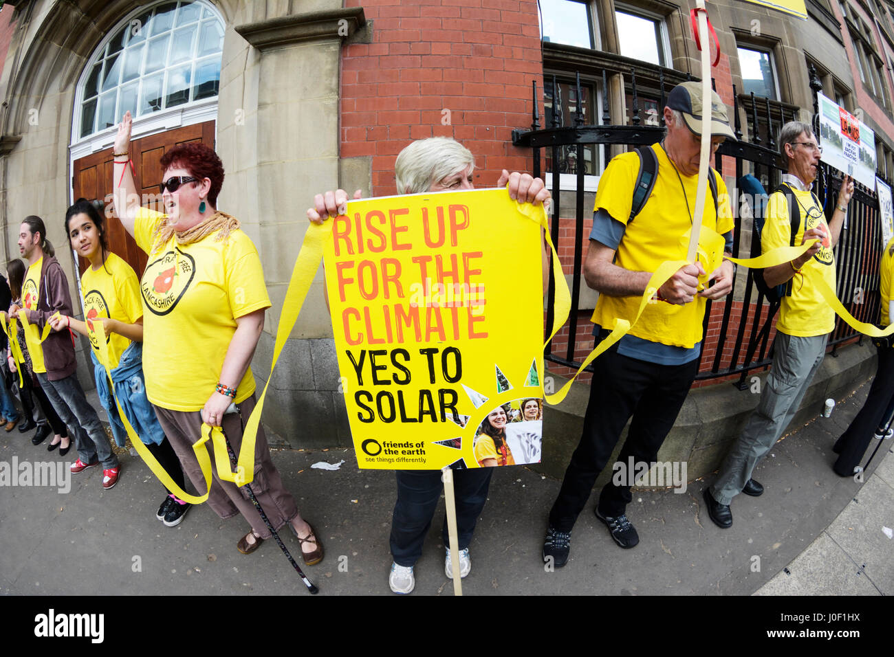 Protestation de fracturation - anti-manifestants fracturation persuader Lancashire Conseil de refuser la permission de Cuadrilla fracturation près de Blackpool. Banque D'Images