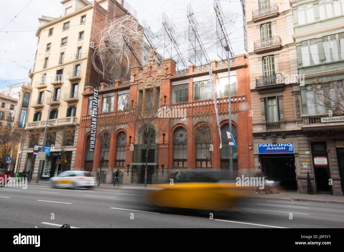 Façade de la Fundació Antoni Tàpies Fondation Tapies / musée d'art moderne et contemporain dans le quartier de l'Eixample de Barcelone, Espagne Banque D'Images