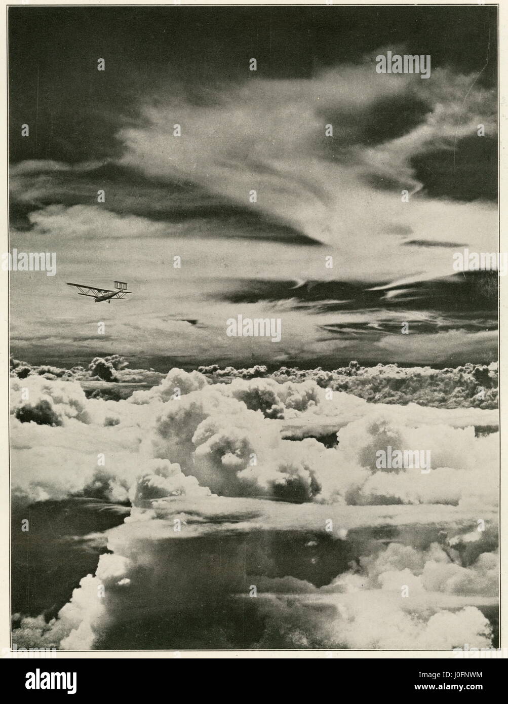 Voler de Londres à l'Australie, de l'Imperial Airways, nuages à Champorn, péninsule malaise Banque D'Images