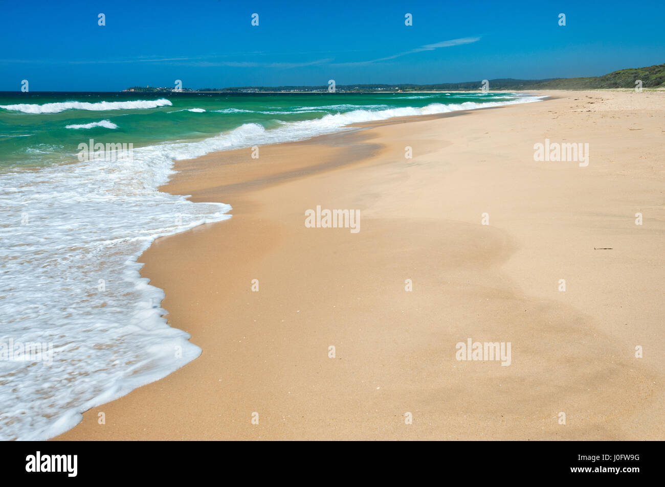 Une journée ensoleillée journée d'été à Camel Rock Beach. Banque D'Images
