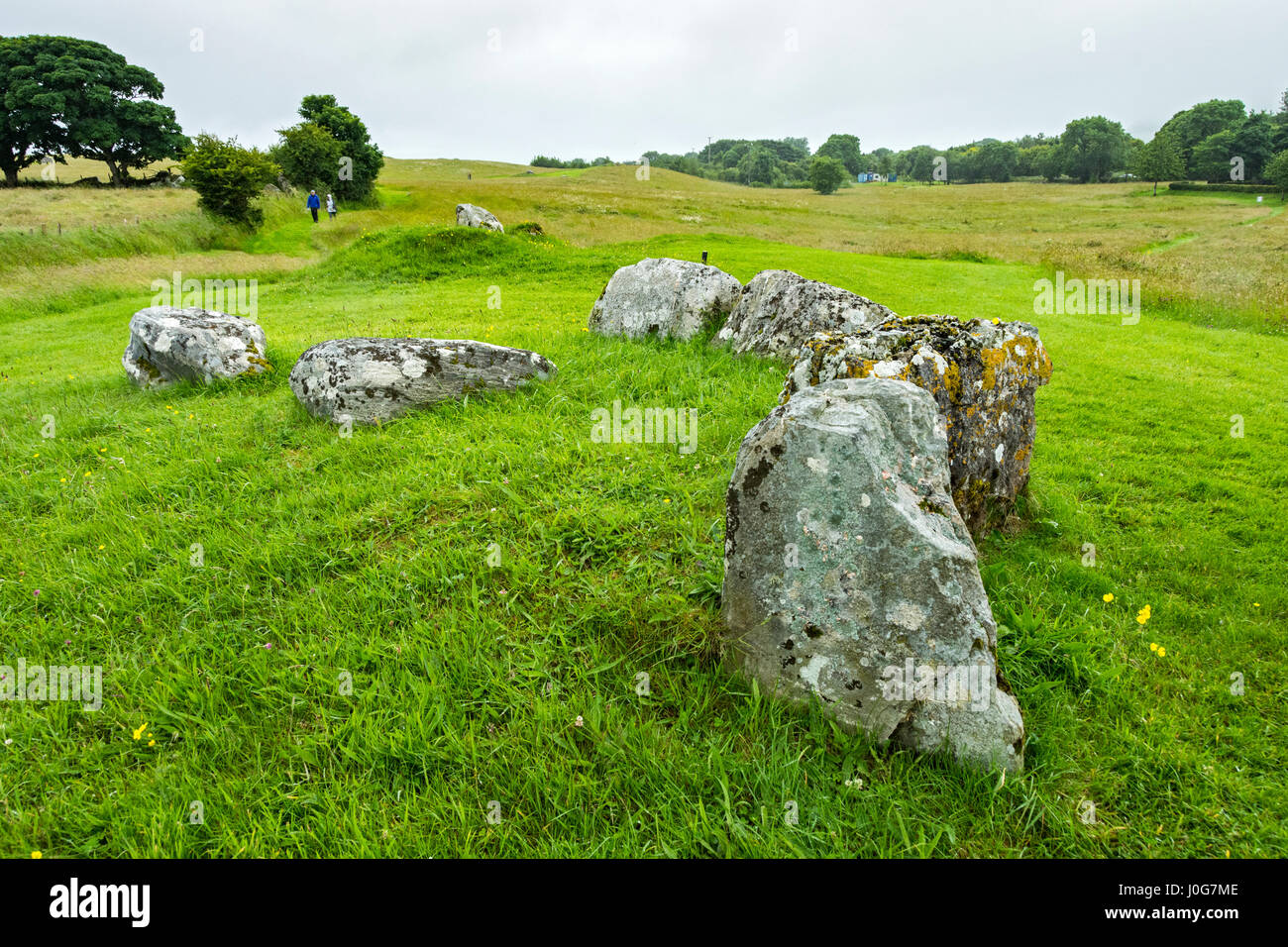 Monuments préhistoriques au passage complexe funéraire mégalithique Carrowmore, Comté de Sligo, Irlande Banque D'Images