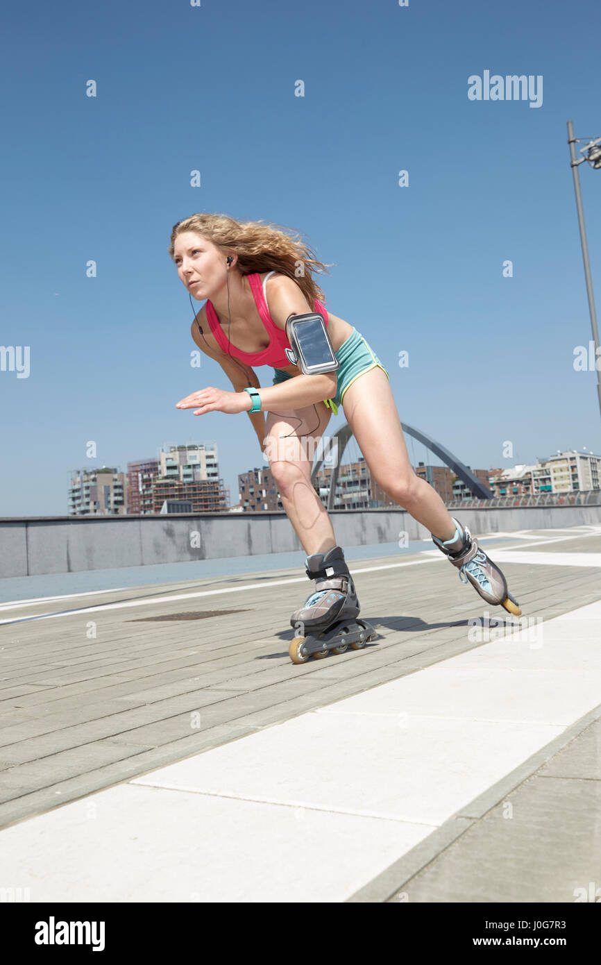 Roller femme Banque D'Images