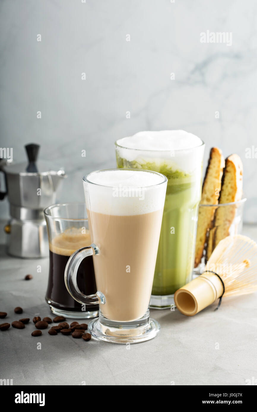 Espresso, café et thé matcha latte Banque D'Images