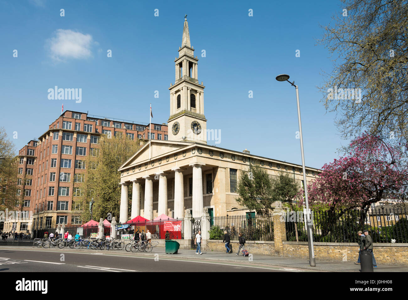 L'église Saint John's, Waterloo - une église néo-grec dans le sud de Londres, construit en 1822-24 pour la conception de Francis Octavius Bedford. Banque D'Images