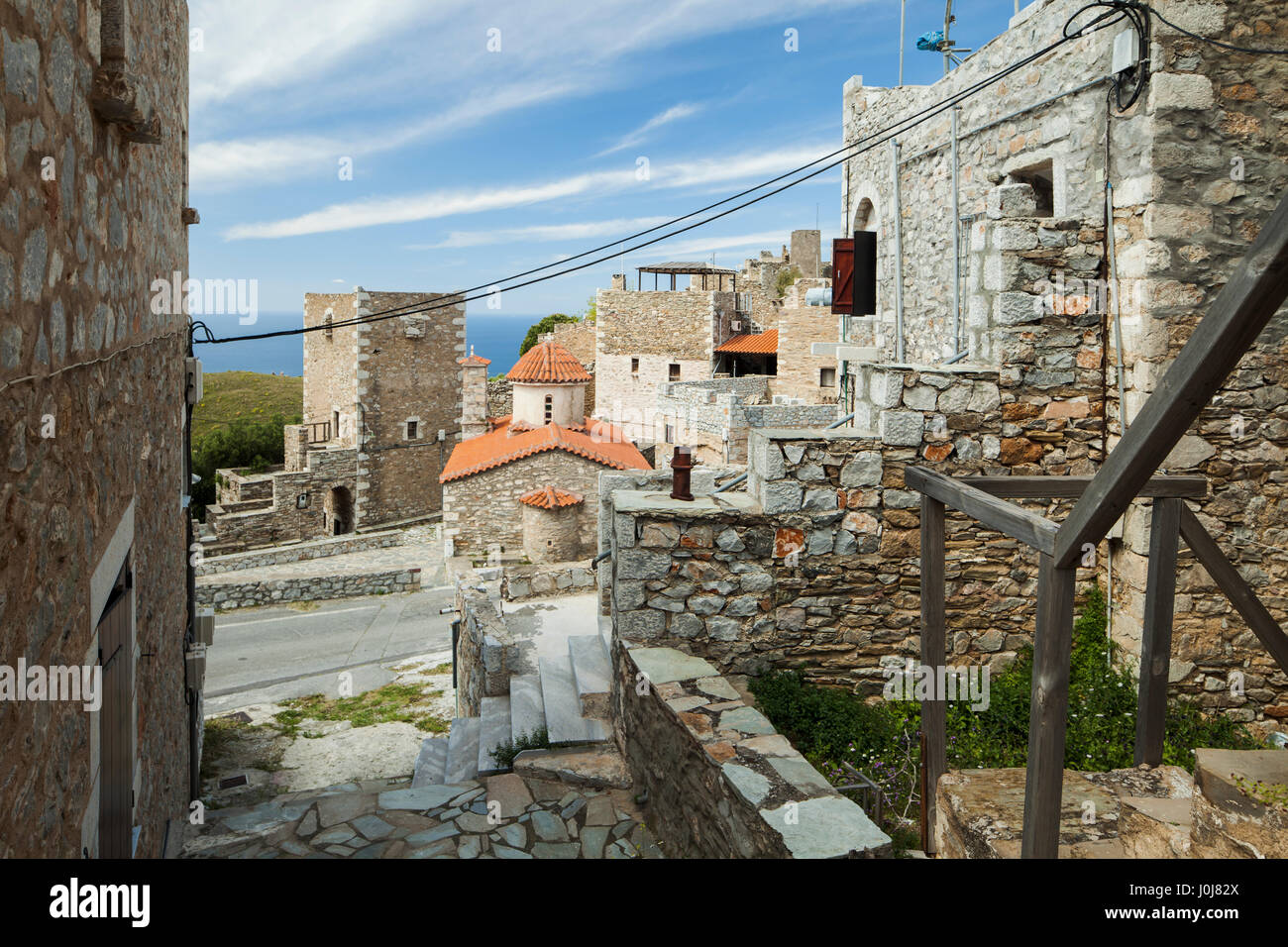 Après-midi de printemps dans le centre fortifié de Vathia, Laconie, Grèce. Banque D'Images