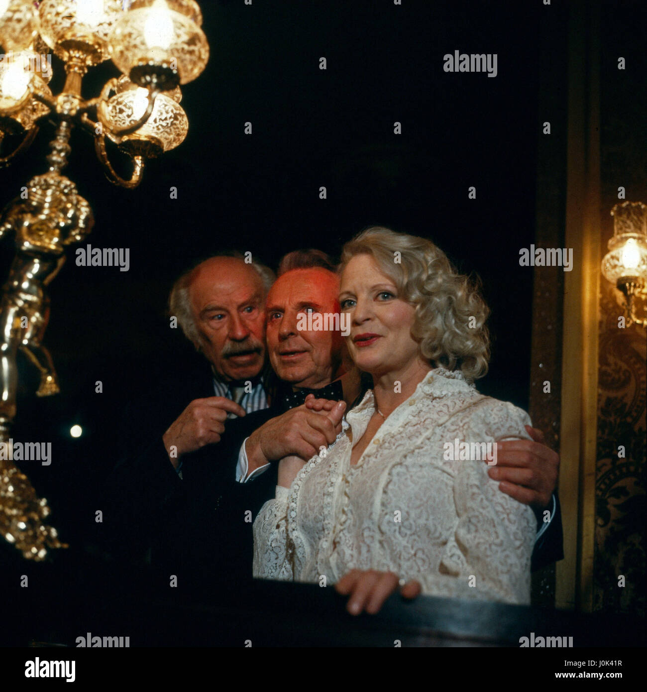 Georg Thomallas Geschichten, Fernsehserie, Deutschland 1986, Regie : Theodor Grädler, acteurs : Werner Hinz, Georg Thomalla, Elisabeth Wiedemann Banque D'Images