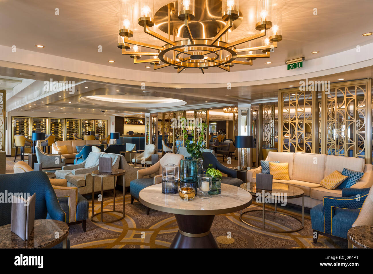 Lounge - Intérieur du Queen Mary 2. Cunard Queen Mary 2 ...