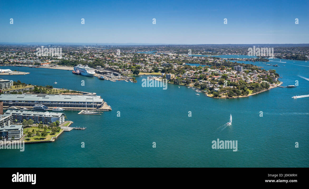 L'Australie, New South Wales, Sydney, vue aérienne de Johnston Bay et la baie Blanche et le harbouside suburb Balmain Banque D'Images
