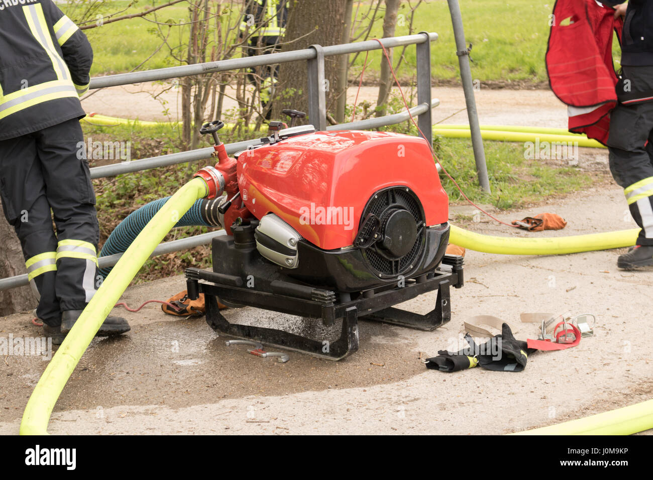 Lincendie Pompe Pompier Autriche Durgence Pompe à Eau