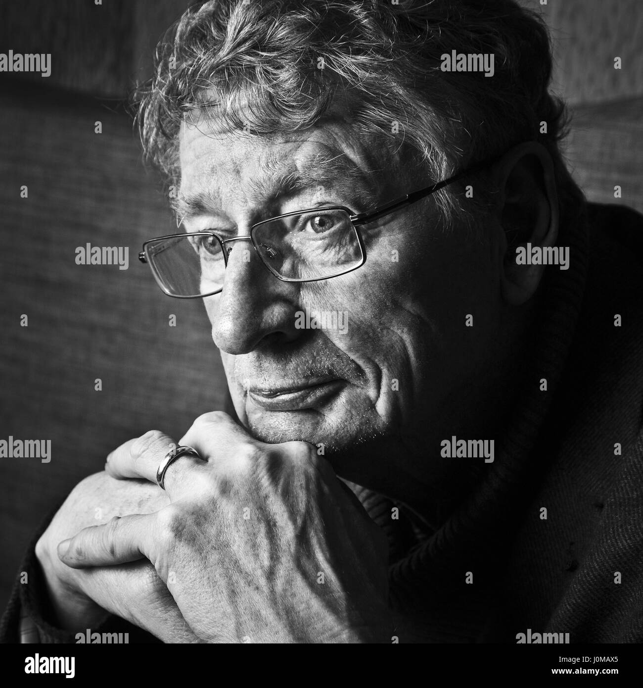 André Brink - Date : 20130520 ©Philippe Matsas/Opale Banque D'Images