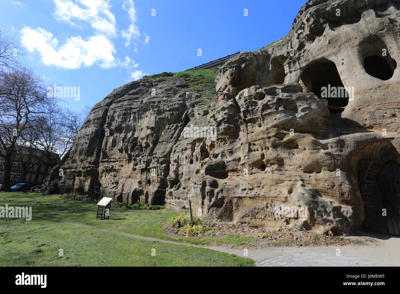 Les grottes dans les falaises de grès Nottingham UK Avril 2017 Banque D'Images